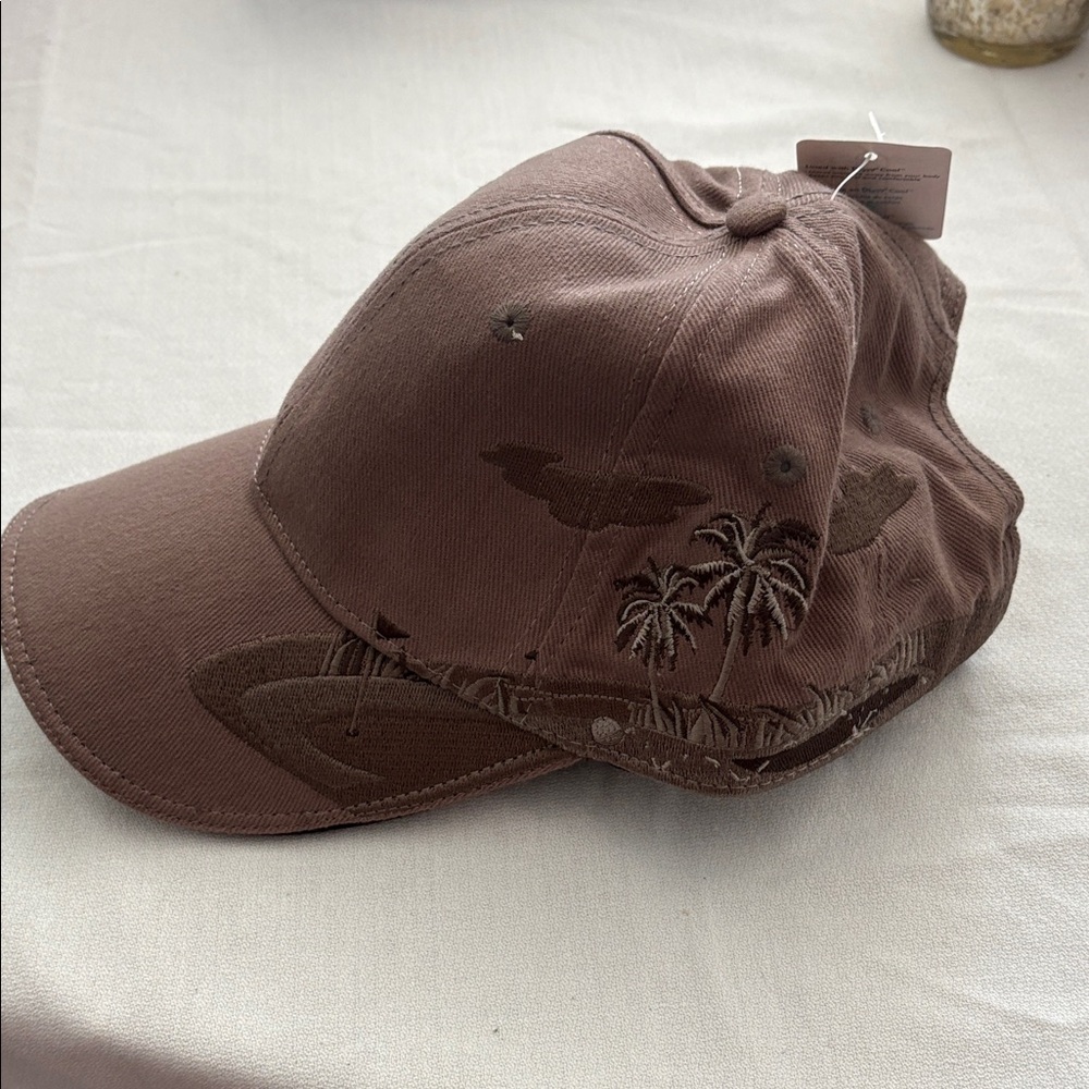 Tan/Brown Adults Golf Cap with Palm Trees on the Tee Design - Cooling